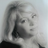 Лариса Санатовская