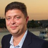 Максим Ломоносов