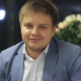 Александр Наумов