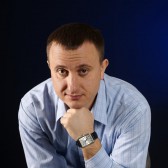 Антон Ищенко
