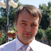 Александр Петров