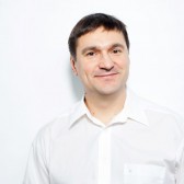 Виталий Недельский