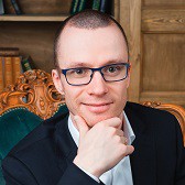 Антон Мироненко