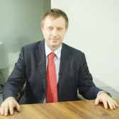 Александр Мирошников