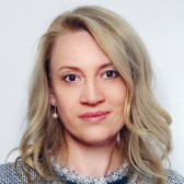 Лариса Меньшикова