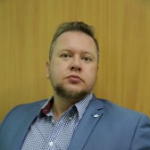 Илья Покаместов