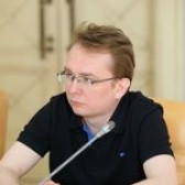 Олег Артамонов