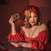 Елена Глебова