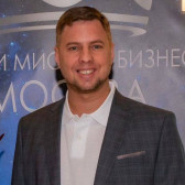 Владислав Артёмов