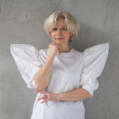Елена Олейник