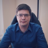 Павел Олейник