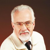 Анатолий Голов