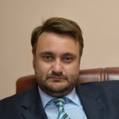 Антон Лукьянов
