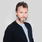 Александр Шаронов