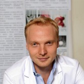 Леонид Петров