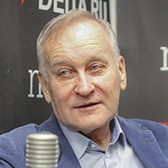 Геннадий Лазарев