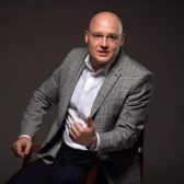 Андрей Карлов
