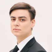 Максим Новиков