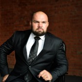 Антон Демидов