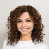 Нана Гезалова