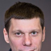Дмитрий Леонов