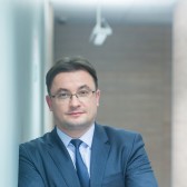 Анатолий Скоромец