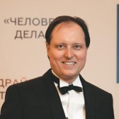 Роман Харланов