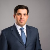 Александр Ледовский