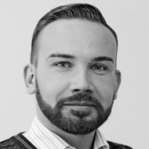 Джулиан Лоуэнфельф