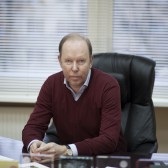 Лев Елин