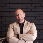 Денис Савостин