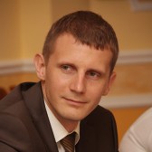 Денис Гусев