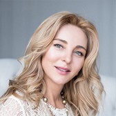 Наталья Комарова