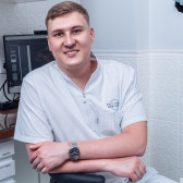 Андрей Опарин