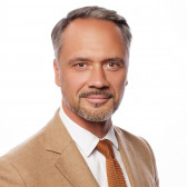 Владимир Зотов