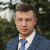 Юрий Колесников